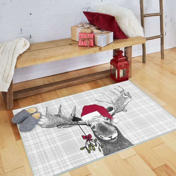 Prismatic Collection Holiday Moose rug