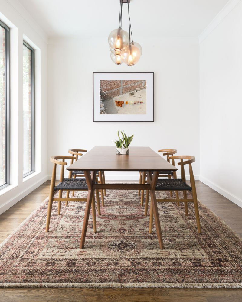 rug in dining room