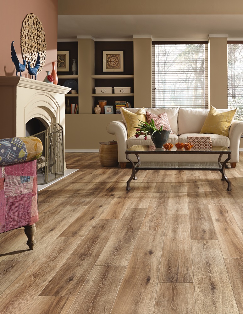 4 Flooring Tips for Small Rooms