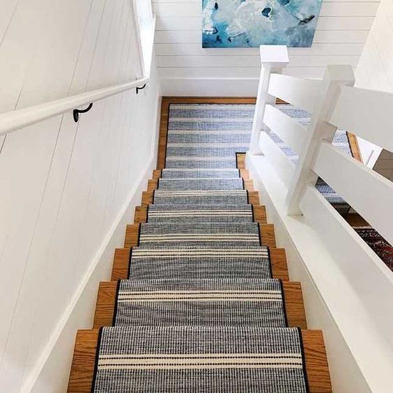 The Benefits of Installing Pattern Carpet on Your Stairs