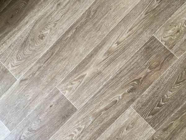 Texture in Flooring: How to Create Visual Interest and Depth