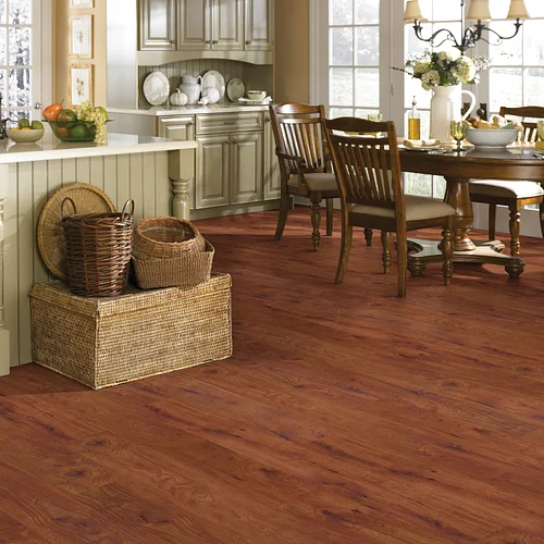 Is Vinyl Flooring the Right Flooring Alternative?